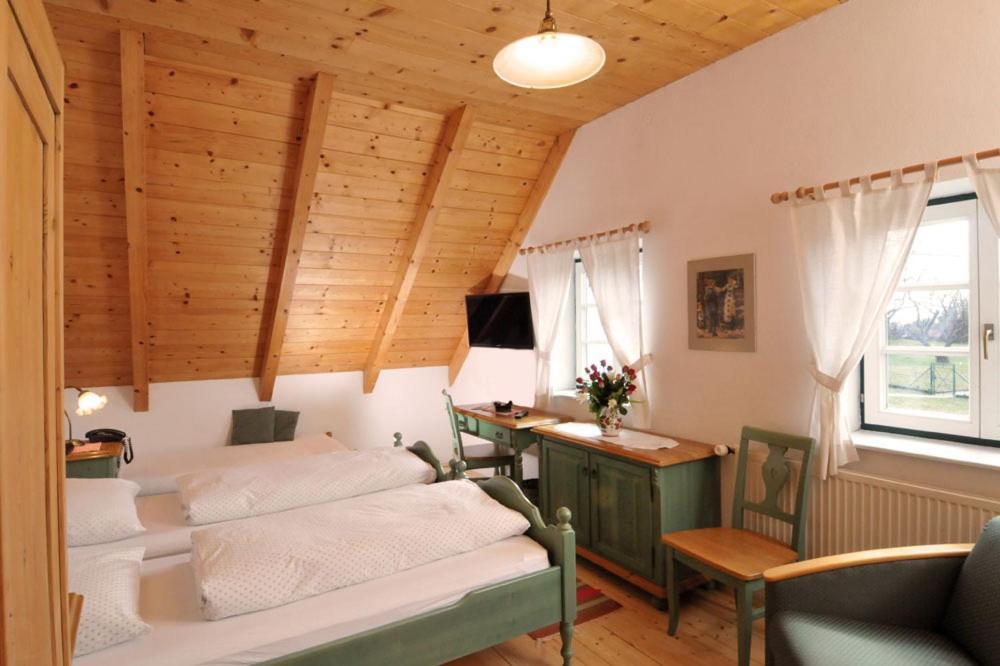 Stoffbauer Gmbh Otel Graz Dış mekan fotoğraf