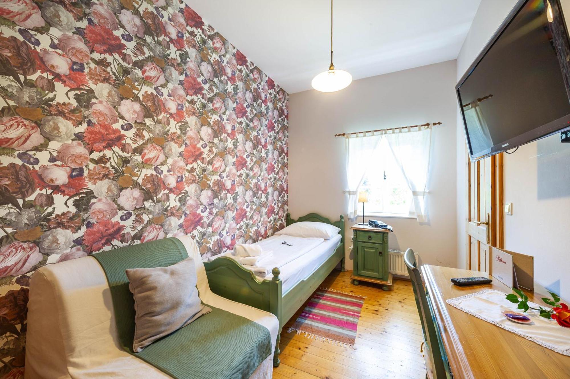 Stoffbauer Gmbh Otel Graz Dış mekan fotoğraf