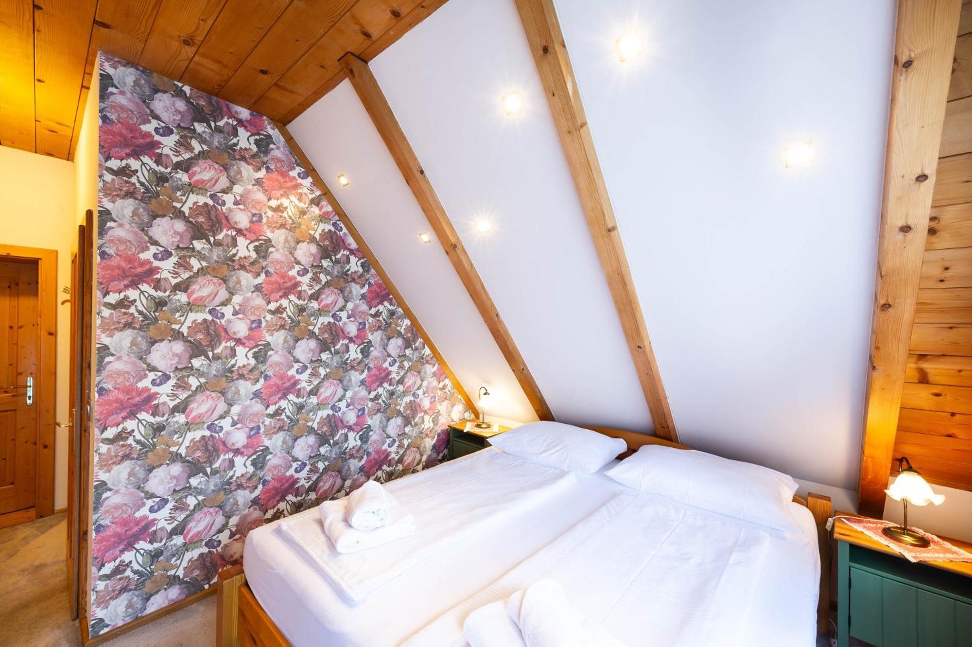 Stoffbauer Gmbh Otel Graz Dış mekan fotoğraf